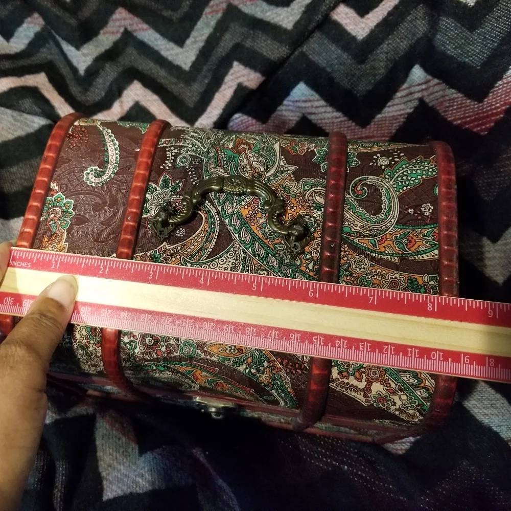 - Decorative Flowery Wooden Jewelry Box large - NWOT
